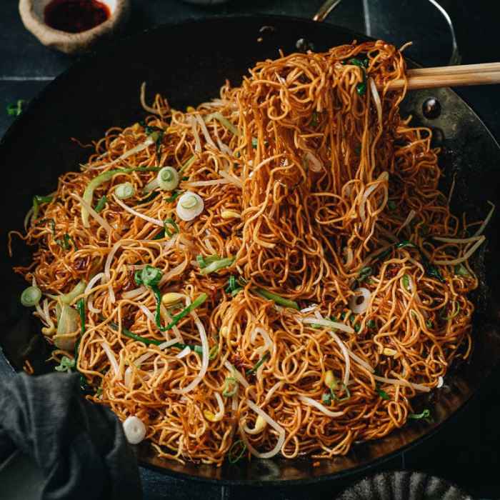 How to cook hong kong style fried noodles