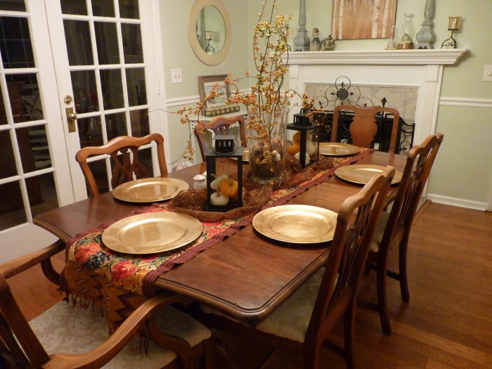 How do you decorate your dining room table